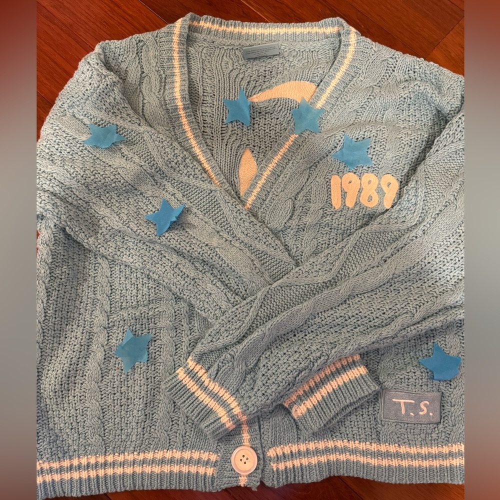 Taylors version 1989 cardigan brand new MD/LG